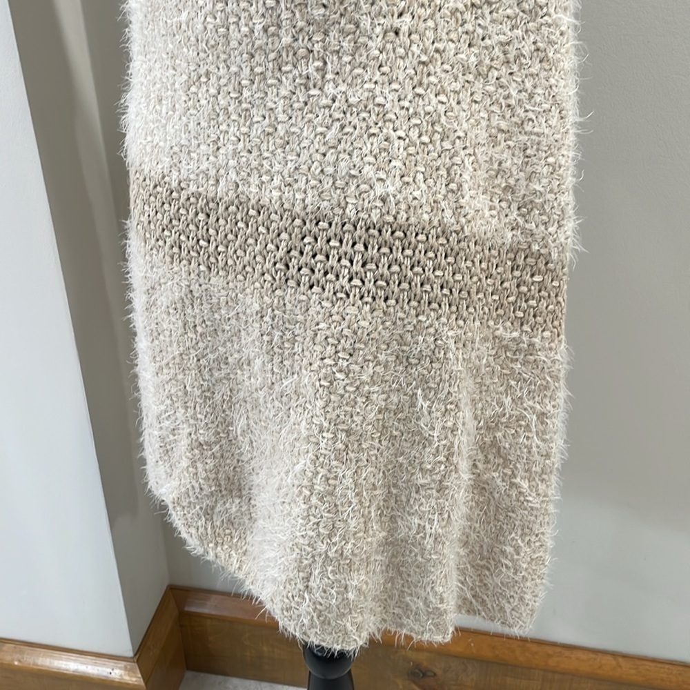 Brave+true NWT Ginger Vest Sweater Natural size S/M - Picture 5 of 10